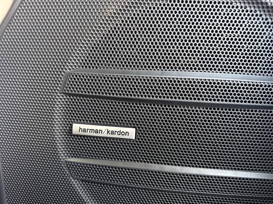 new 2025 Subaru Ascent car, priced at $53,871