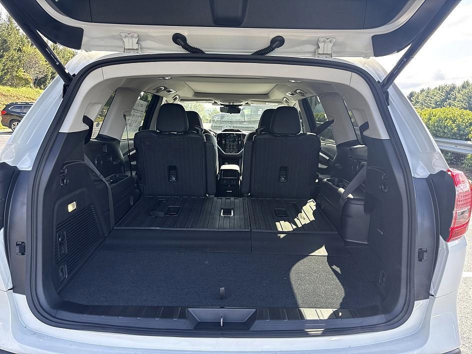 new 2025 Subaru Ascent car, priced at $53,871
