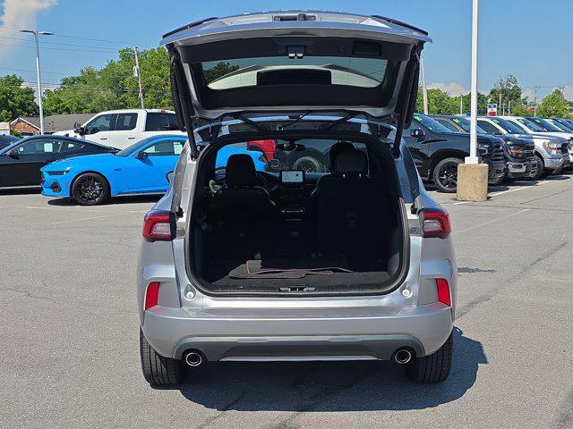used 2023 Ford Escape car, priced at $20,900