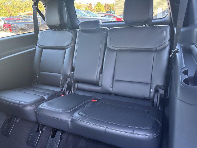 new 2025 Ford Expedition Max car, priced at $85,755