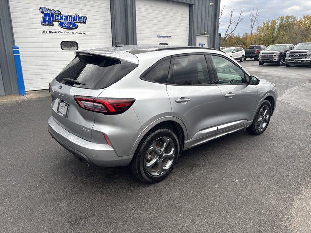 used 2023 Ford Escape car, priced at $24,900
