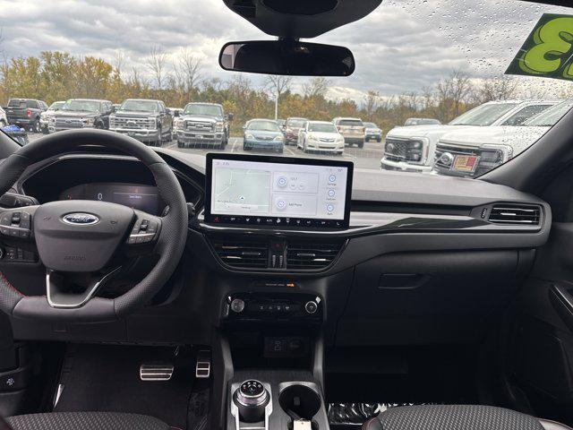 used 2023 Ford Escape car, priced at $24,900