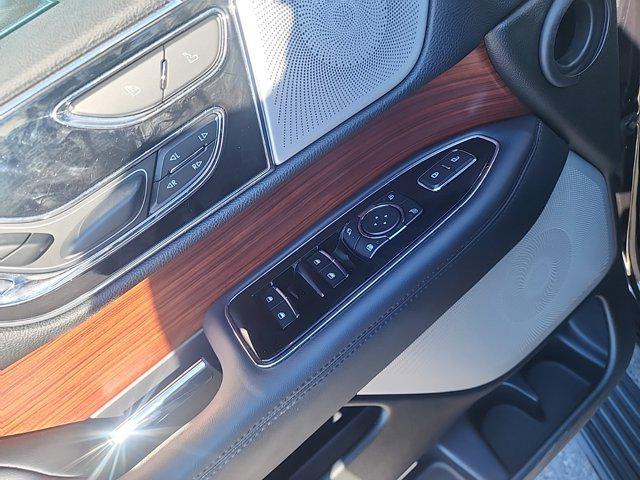 used 2023 Lincoln Navigator car, priced at $70,500