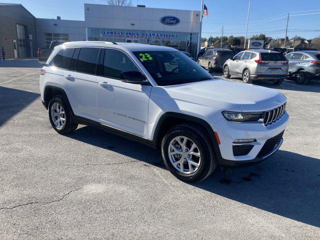 used 2023 Jeep Grand Cherokee car, priced at $33,500