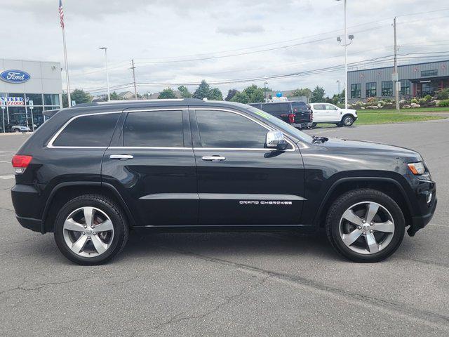 used 2014 Jeep Grand Cherokee car, priced at $17,500