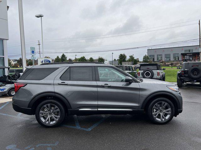 new 2025 Ford Explorer car, priced at $46,355