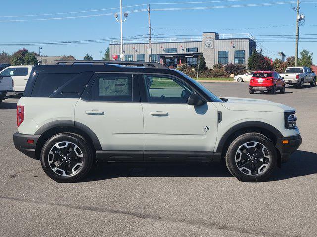 new 2024 Ford Bronco Sport car, priced at $35,653