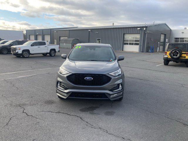 used 2024 Ford Edge car, priced at $33,300