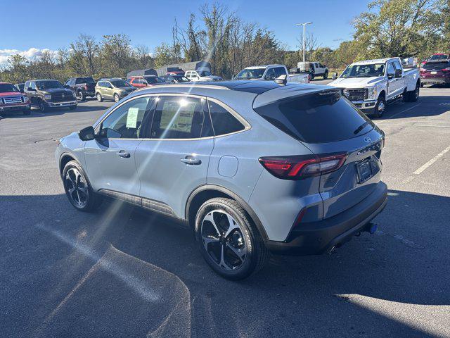 new 2025 Ford Escape car, priced at $35,752