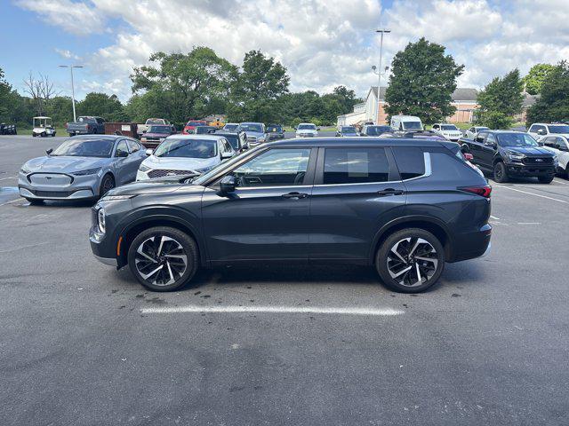 used 2024 Mitsubishi Outlander car, priced at $26,900
