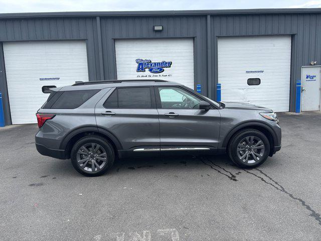 new 2025 Ford Explorer car, priced at $43,415