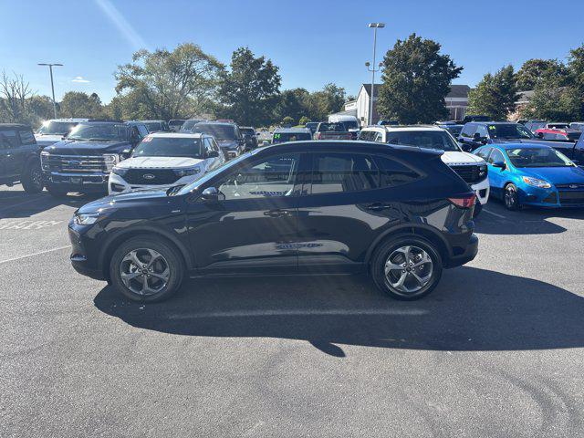 used 2025 Ford Escape car, priced at $25,700