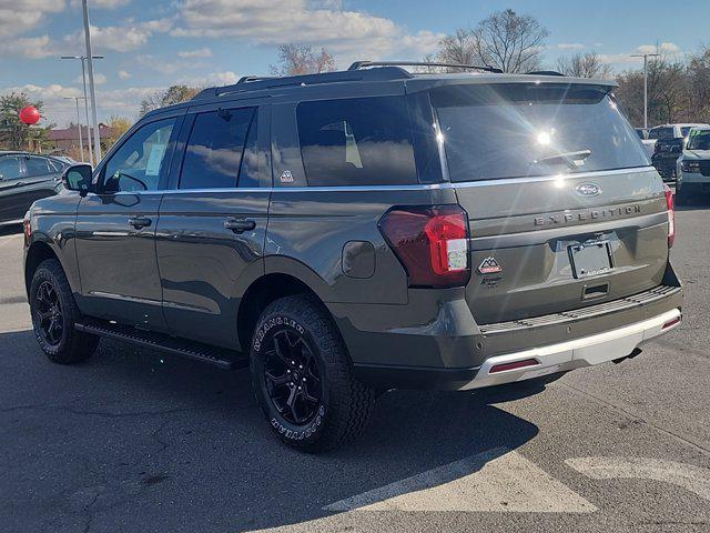 new 2024 Ford Expedition car, priced at $75,943