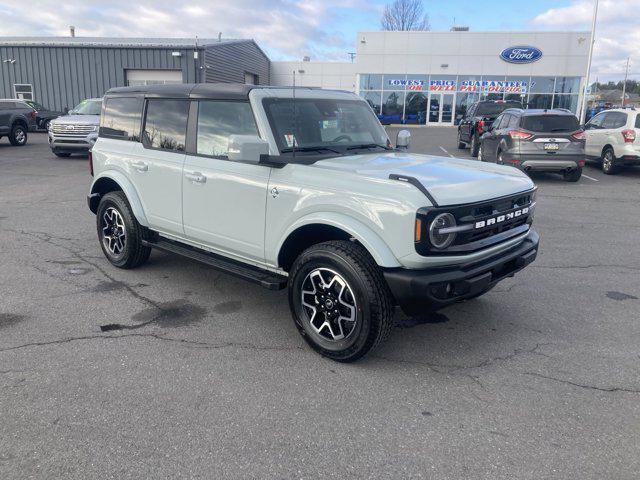 new 2024 Ford Bronco car, priced at $50,433