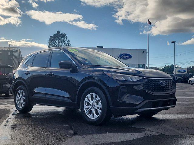 used 2024 Ford Escape car, priced at $29,000