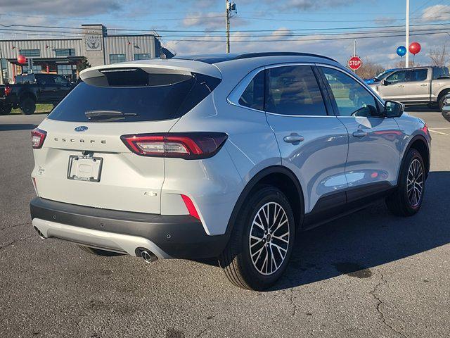 new 2025 Ford Escape car, priced at $41,456