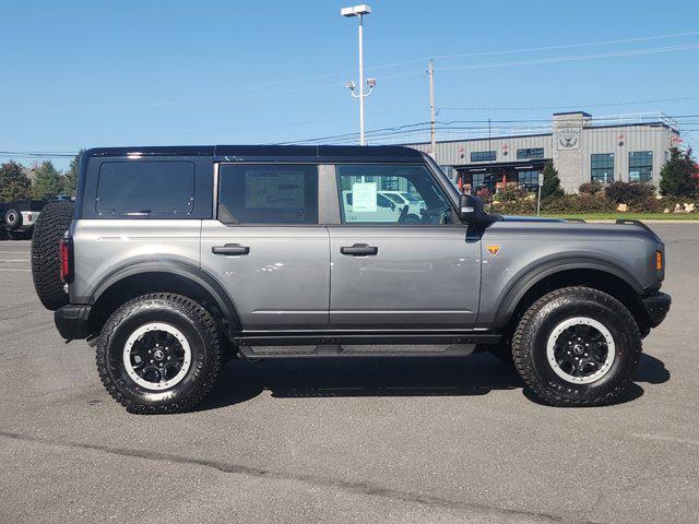 new 2024 Ford Bronco car, priced at $62,589