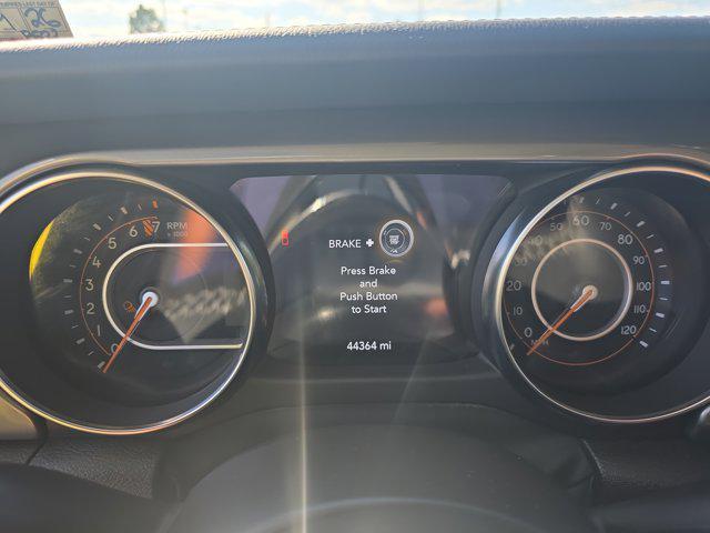 used 2023 Jeep Gladiator car, priced at $35,500