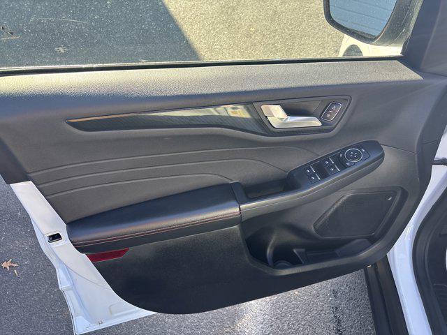 used 2023 Ford Escape car, priced at $22,900