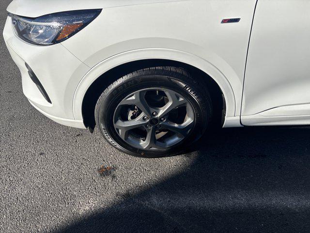 used 2023 Ford Escape car, priced at $22,900