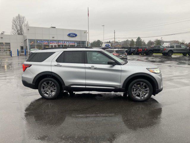 new 2025 Ford Explorer car, priced at $44,623