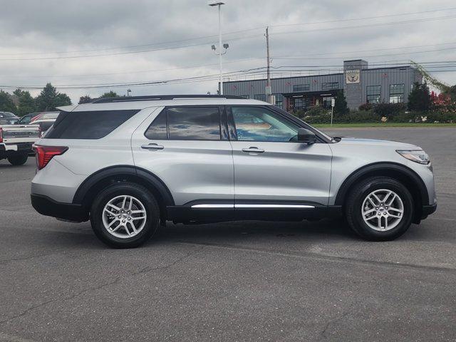 new 2025 Ford Explorer car, priced at $39,919