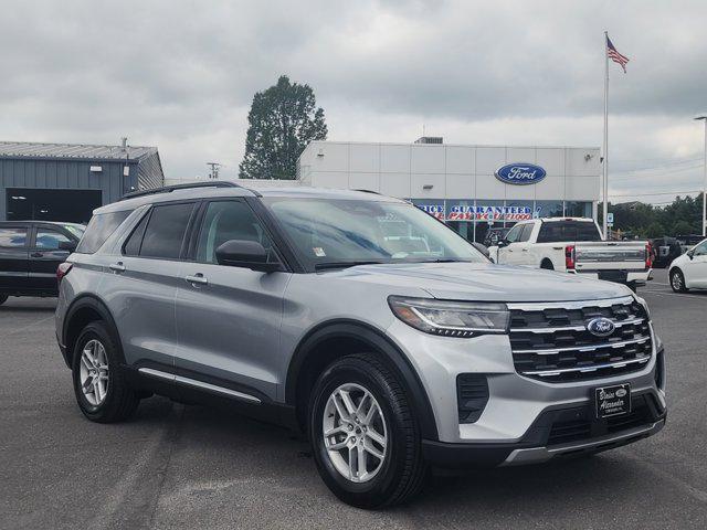 new 2025 Ford Explorer car, priced at $39,919