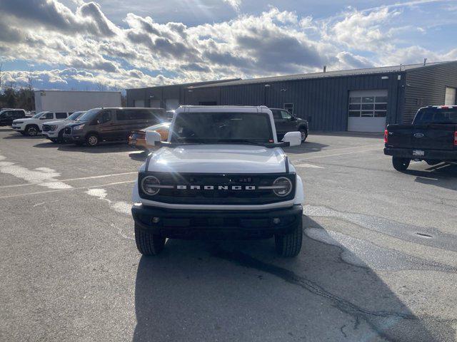 new 2024 Ford Bronco car, priced at $50,272