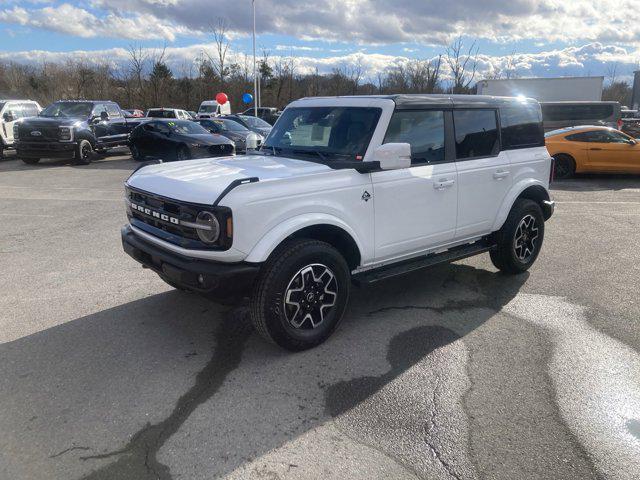 new 2024 Ford Bronco car, priced at $50,272