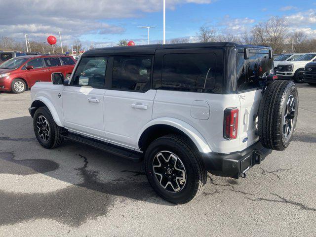 new 2024 Ford Bronco car, priced at $50,272