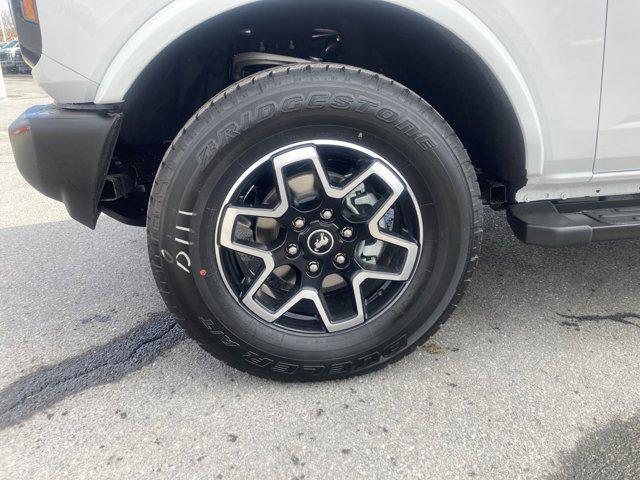 new 2024 Ford Bronco car, priced at $50,272