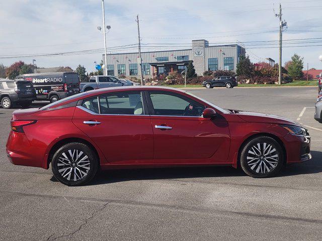 used 2023 Nissan Altima car, priced at $21,900