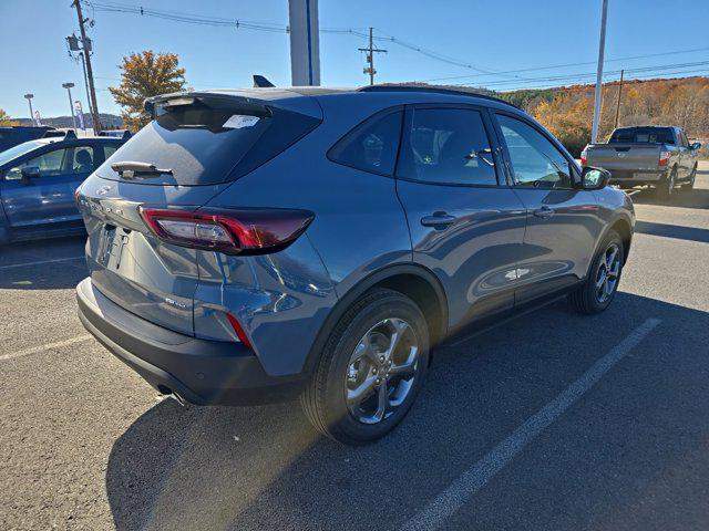 new 2025 Ford Escape car, priced at $31,756