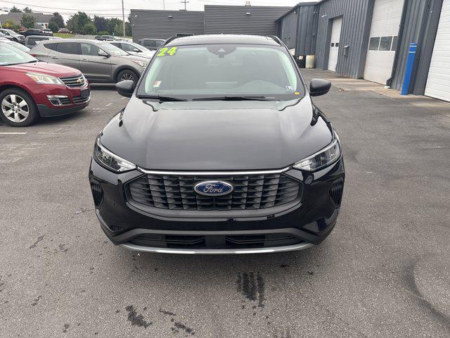 used 2024 Ford Escape car, priced at $27,900