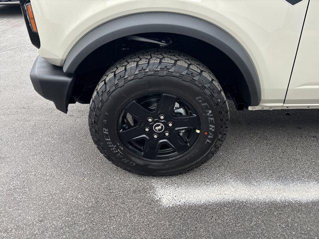 new 2025 Ford Bronco car, priced at $49,100
