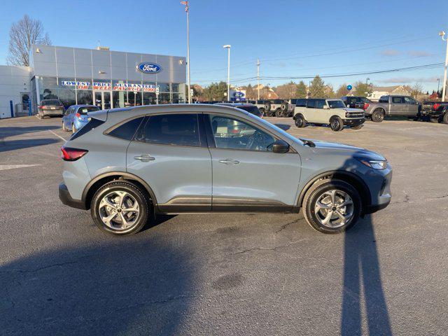 new 2025 Ford Escape car, priced at $32,521