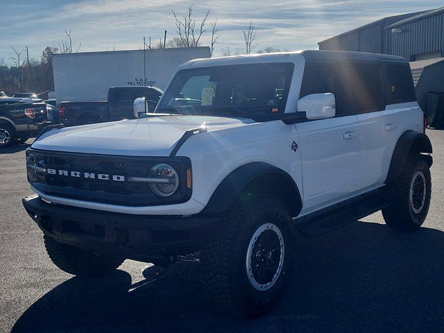 new 2024 Ford Bronco car, priced at $58,301