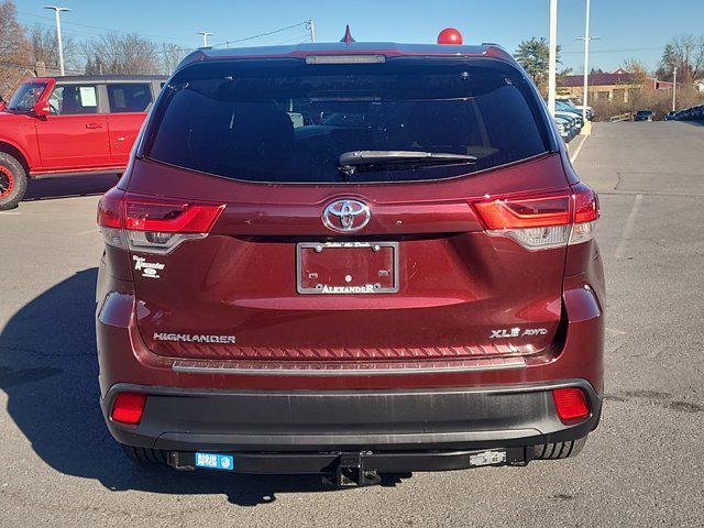 used 2018 Toyota Highlander car, priced at $18,900