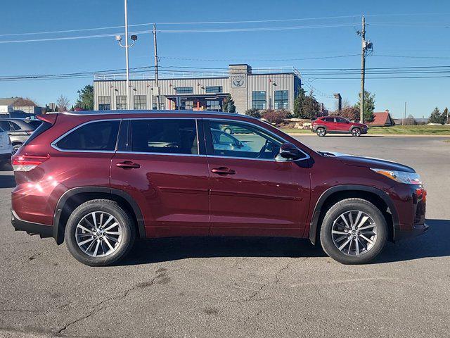 used 2018 Toyota Highlander car, priced at $18,900