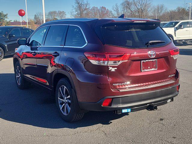 used 2018 Toyota Highlander car, priced at $18,900