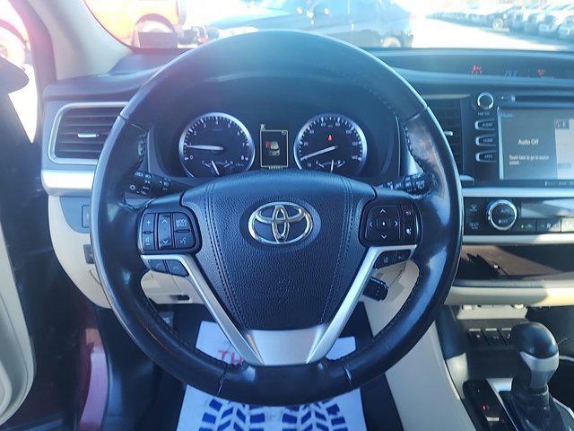 used 2018 Toyota Highlander car, priced at $18,900