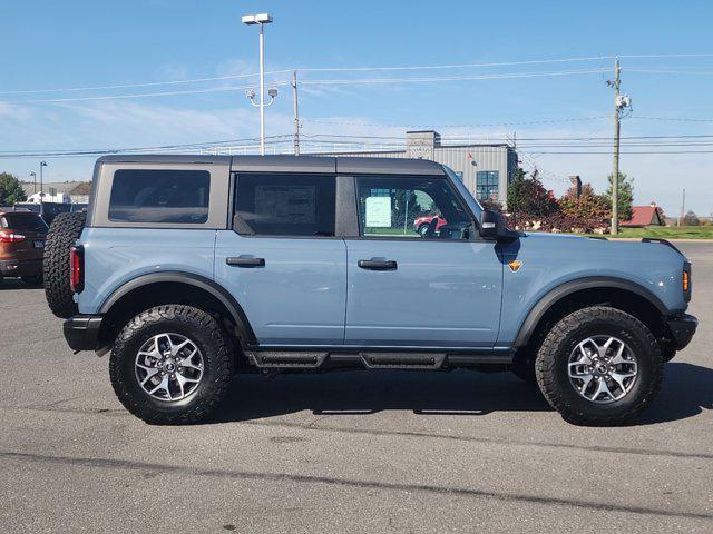 new 2024 Ford Bronco car, priced at $59,423