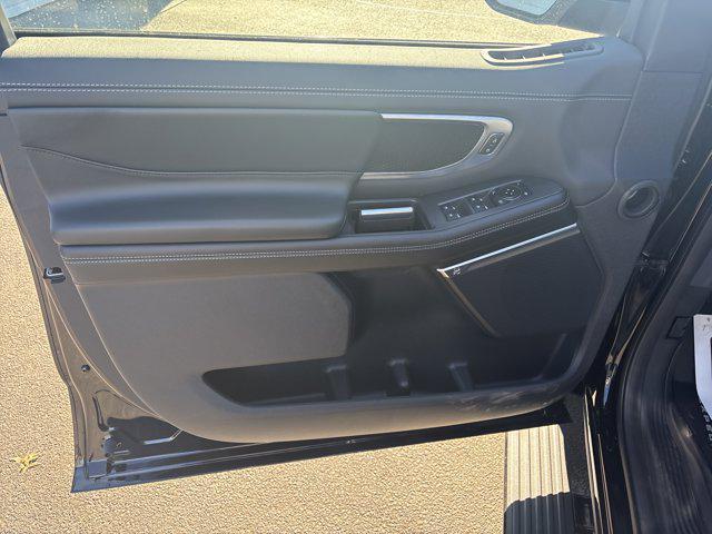 new 2025 Ford Expedition Max car, priced at $84,820