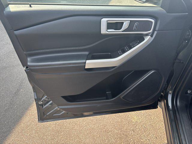 used 2022 Ford Explorer car, priced at $29,900
