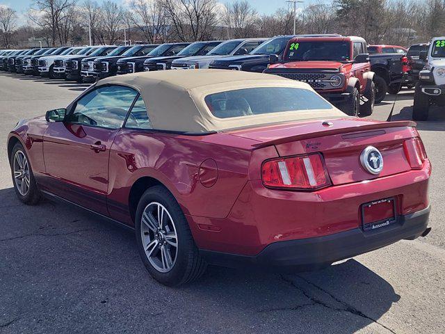 used 2010 Ford Mustang car