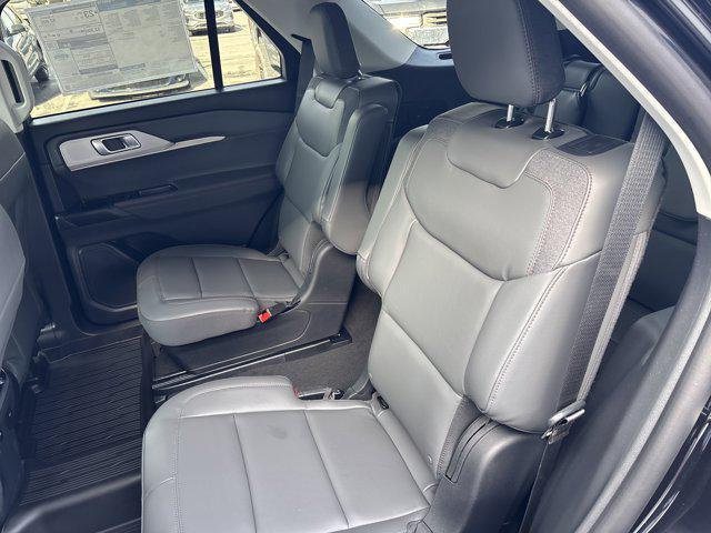 new 2025 Ford Explorer car, priced at $45,348