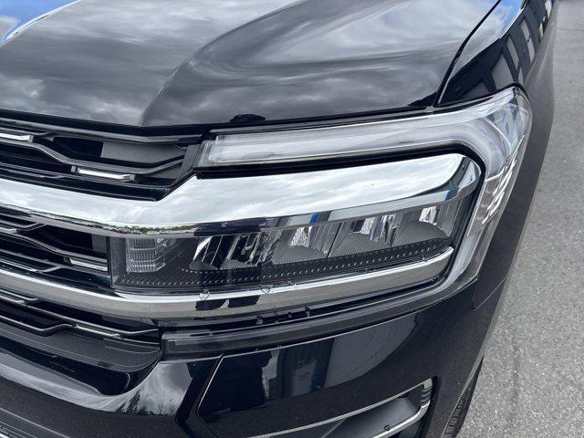 used 2024 Ford Expedition car, priced at $68,900