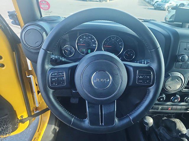 used 2015 Jeep Wrangler Unlimited car, priced at $21,900