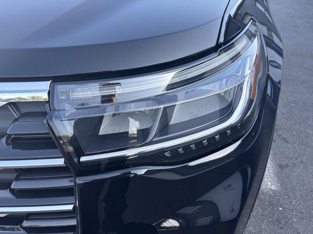 new 2025 Ford Explorer car, priced at $43,865