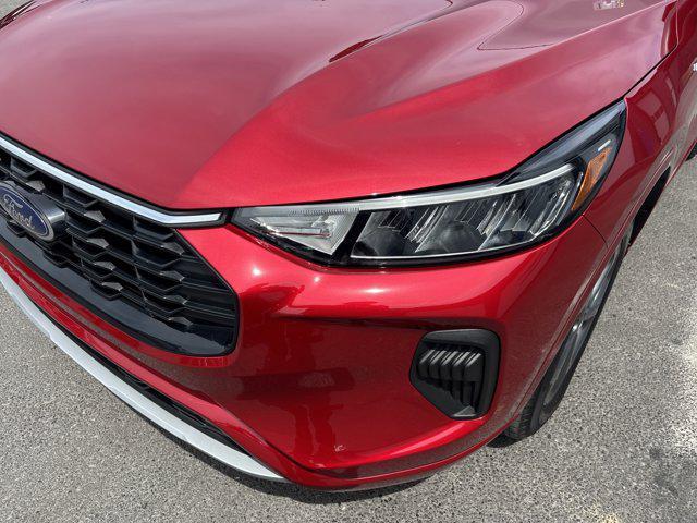 used 2024 Ford Escape car, priced at $27,900